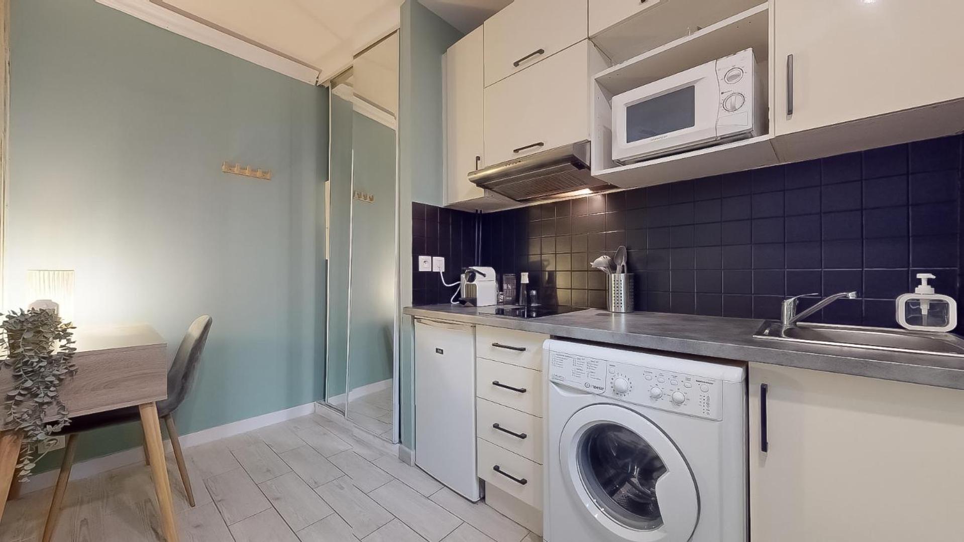 "Le Vert Neuilly" - 10Mn Paris Клиши Екстериор снимка